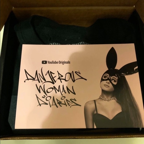 Rare Ariana Grande Dangerous Woman Diary Long Sleeve tshirt size M unisex - Picture 6 of 7
